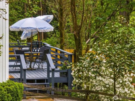 15715 249 Avenue SE Issaquah WA 98027