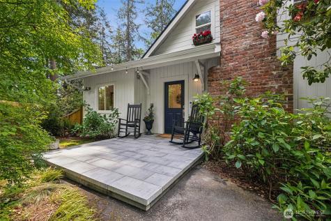 15715 249 Avenue SE Issaquah WA 98027