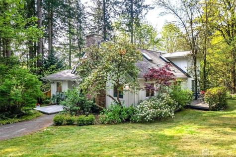 15715 249 Avenue SE Issaquah WA 98027