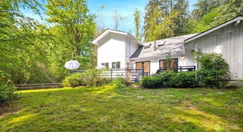 15715 249 Avenue SE Issaquah WA 98027