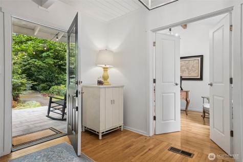 15715 249 Avenue SE Issaquah WA 98027