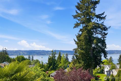 5015 Sound Avenue Everett WA 98203