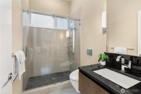 8412 Goodman Drive NW Gig Harbor WA 98332