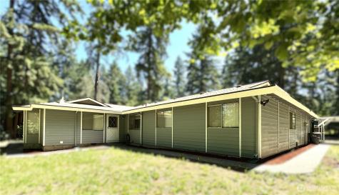 12602 Military Road E Puyallup WA 98374