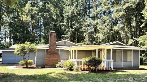 12602 Military Road E Puyallup WA 98374