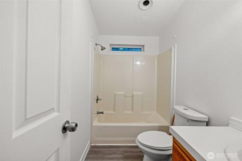 35952 Stackpole Road Ocean Park WA 98640