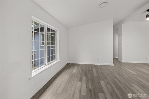 35952 Stackpole Road Ocean Park WA 98640