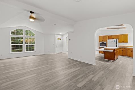 35952 Stackpole Road Ocean Park WA 98640