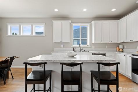 4721 W Owl Street Moses Lake WA 98837