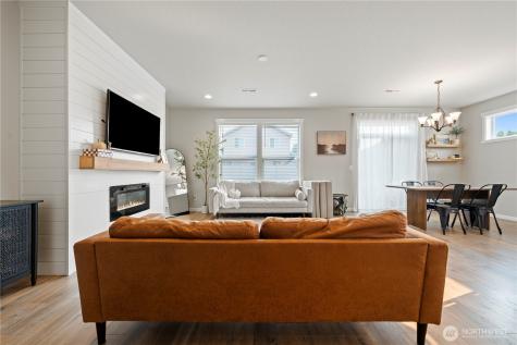 4721 W Owl Street Moses Lake WA 98837