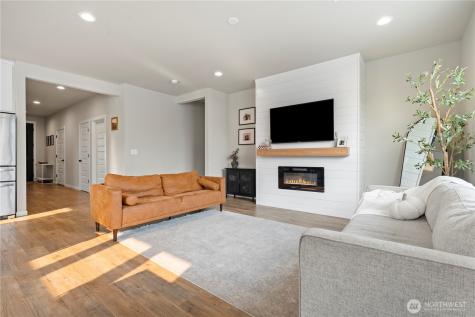 4721 W Owl Street Moses Lake WA 98837