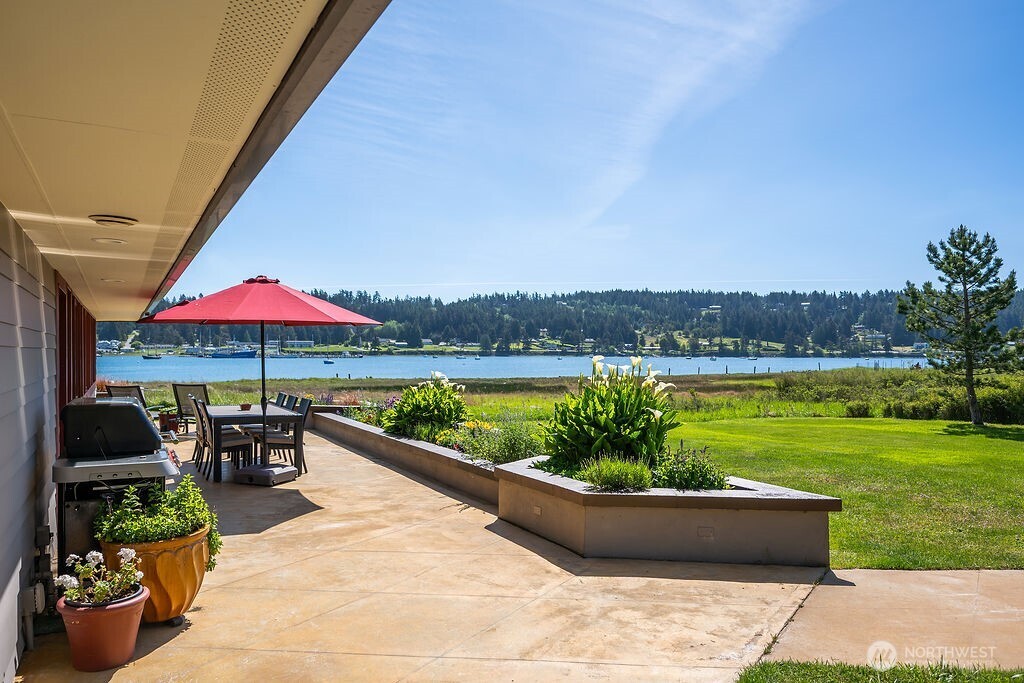 2000 Bayshore Road Lopez Island WA 98261