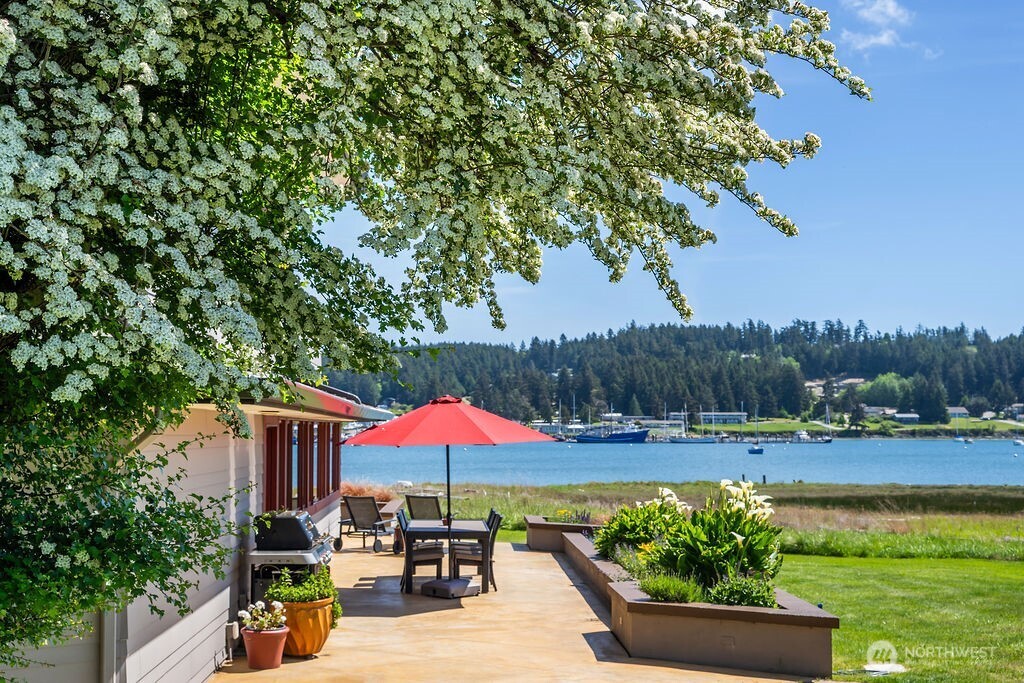 2000 Bayshore Road Lopez Island WA 98261