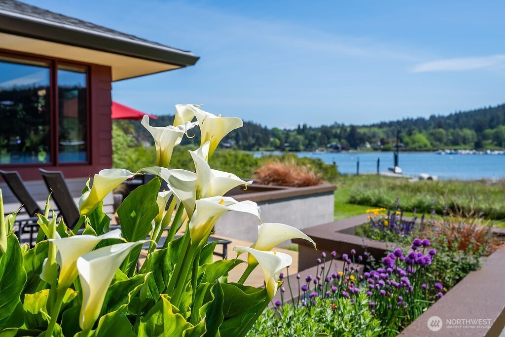 2000 Bayshore Road Lopez Island WA 98261