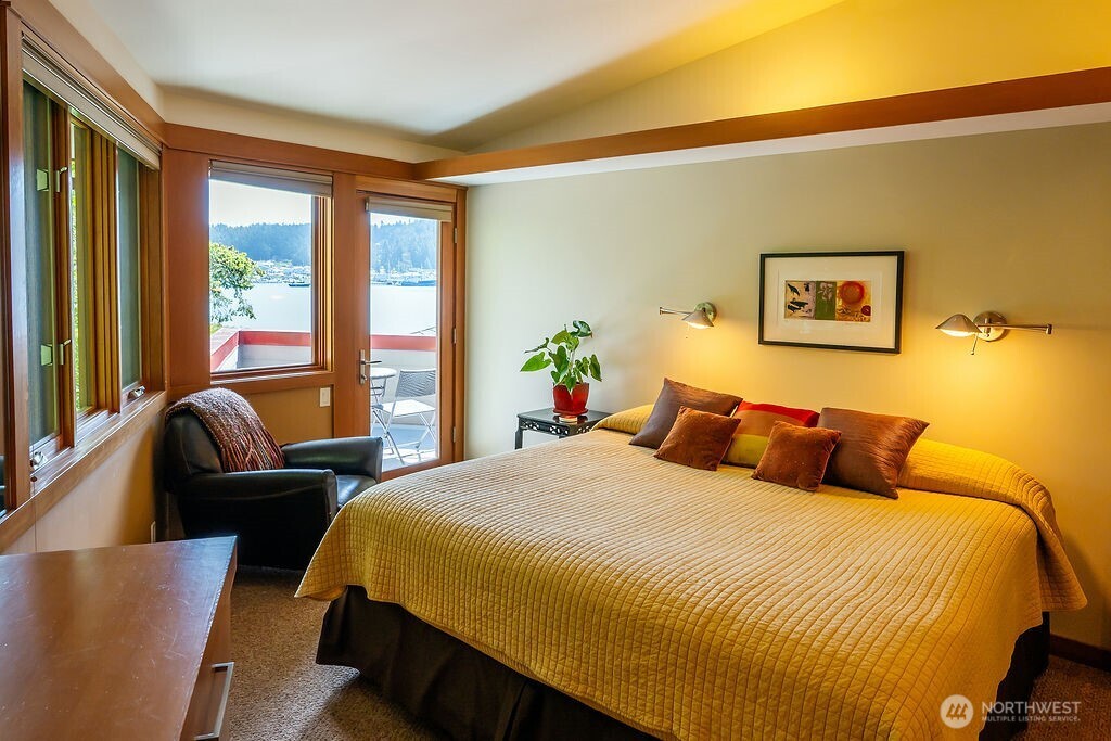 2000 Bayshore Road Lopez Island WA 98261