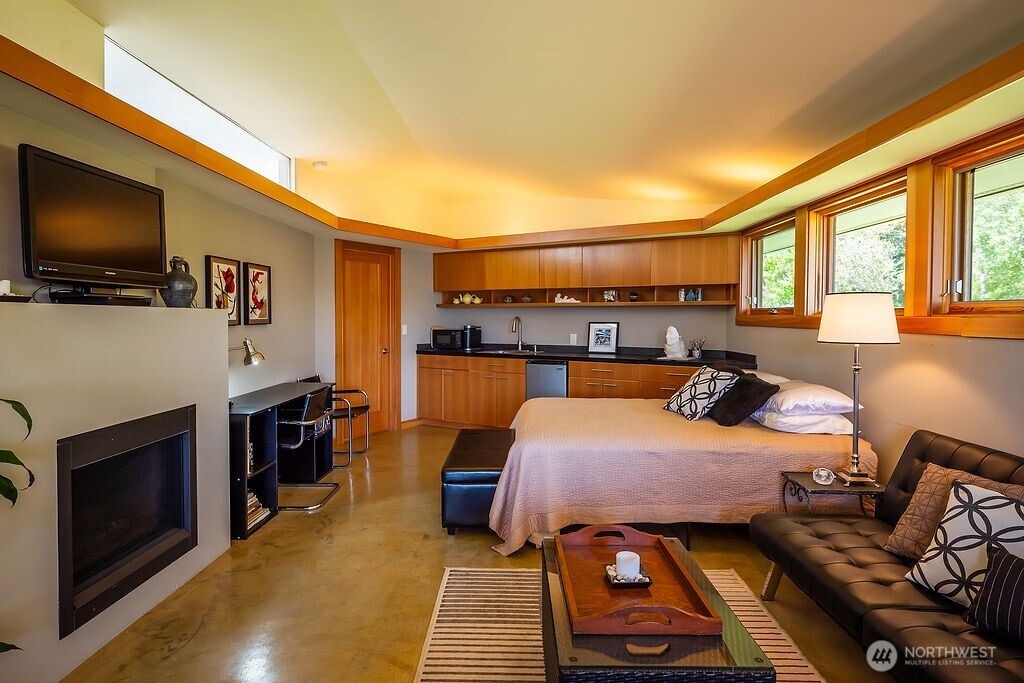 2000 Bayshore Road Lopez Island WA 98261