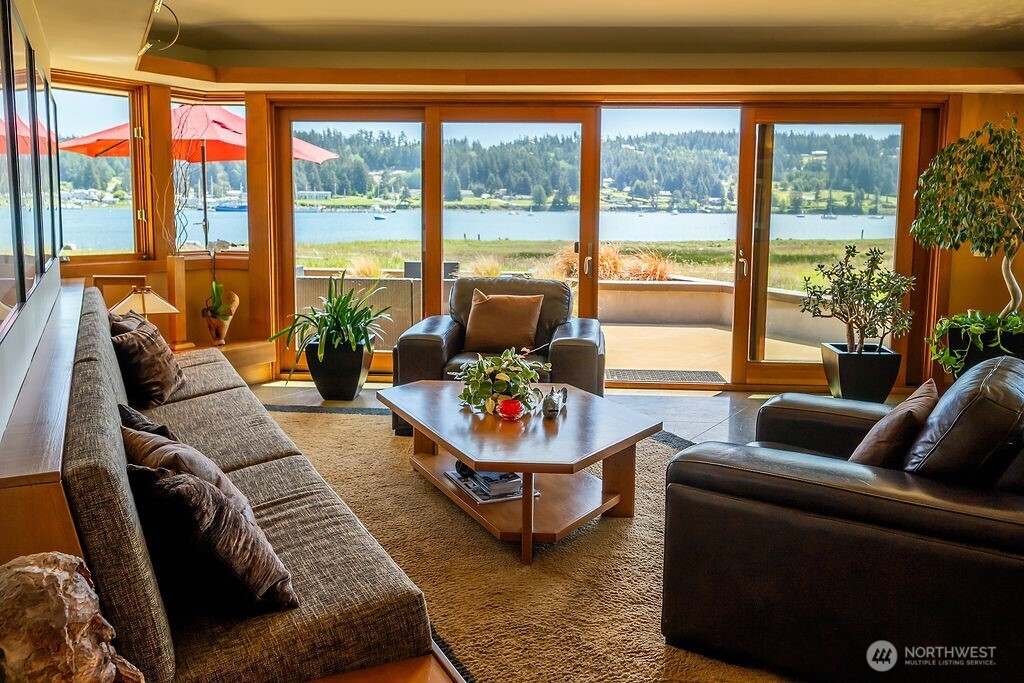 2000 Bayshore Road Lopez Island WA 98261