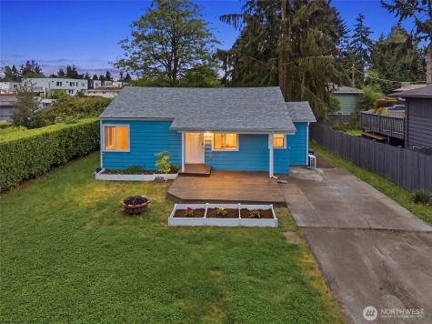 1651 SW 114th Street Seattle WA 98146