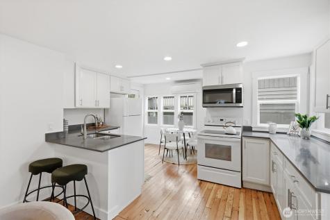 1651 SW 114th Street Seattle WA 98146
