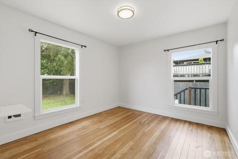 1651 SW 114th Street Seattle WA 98146