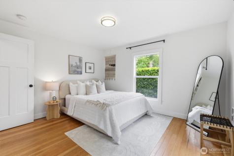 1651 SW 114th Street Seattle WA 98146