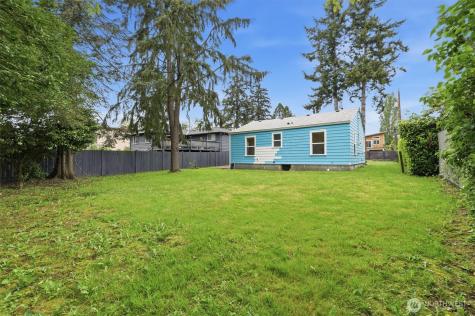 1651 SW 114th Street Seattle WA 98146
