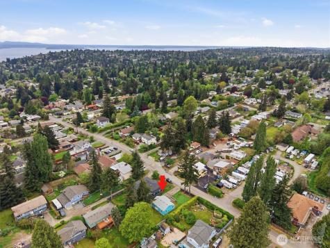 1651 SW 114th Street Seattle WA 98146