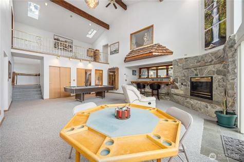 985 Guffy Road Chelan WA 98816