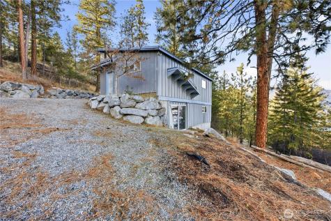 985 Guffy Road Chelan WA 98816