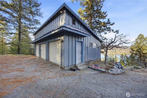 985 Guffy Road Chelan WA 98816
