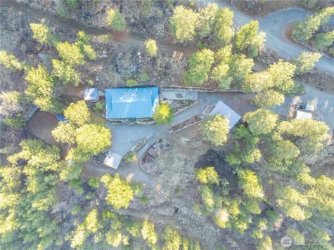 985 Guffy Road Chelan WA 98816