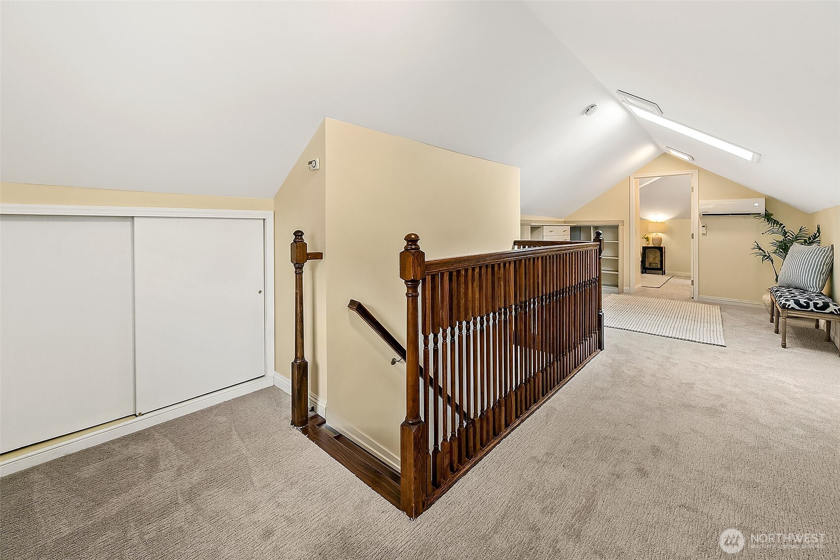 954 19th Avenue E Seattle WA 98112