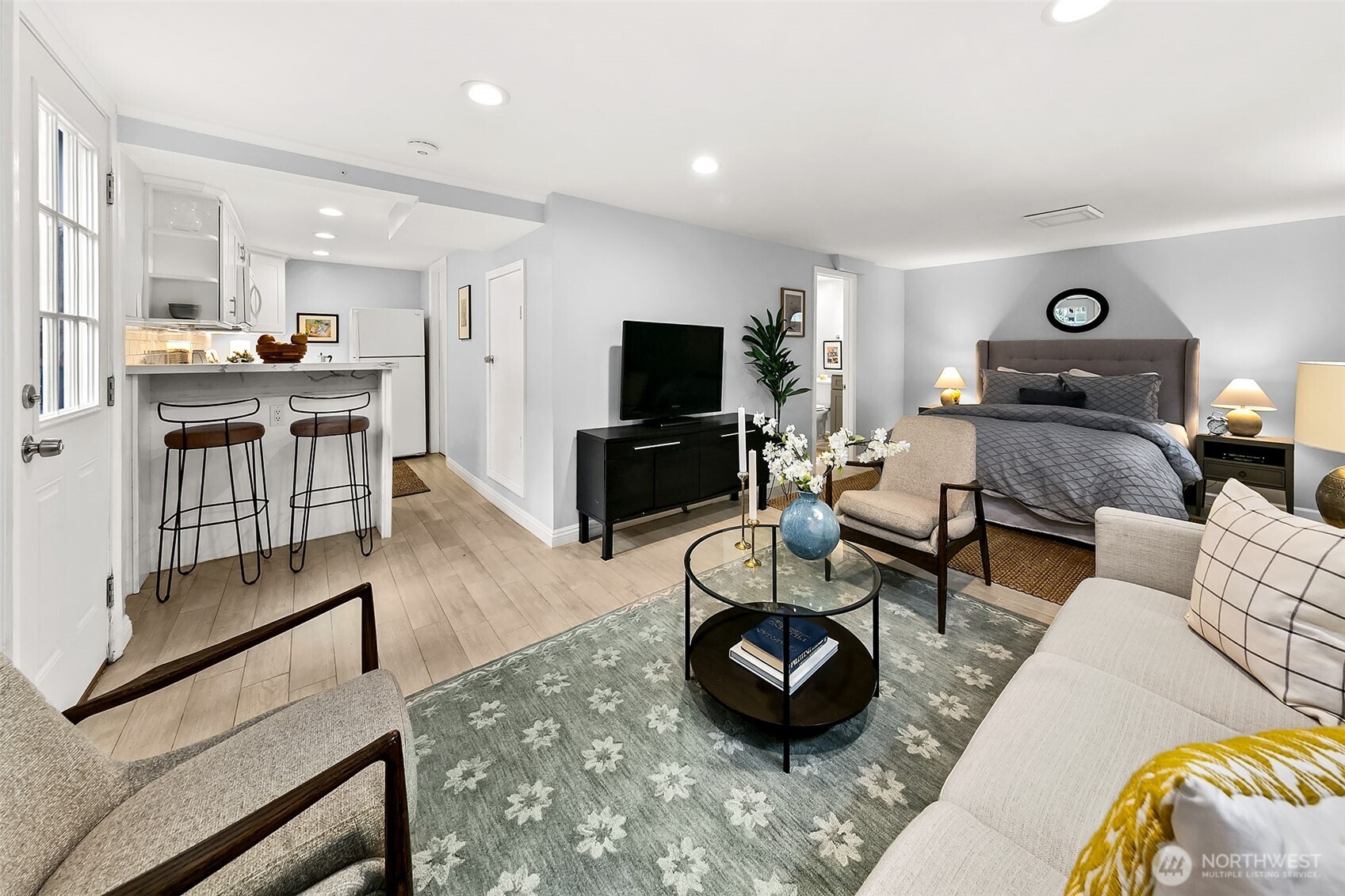 954 19th Avenue E Seattle WA 98112