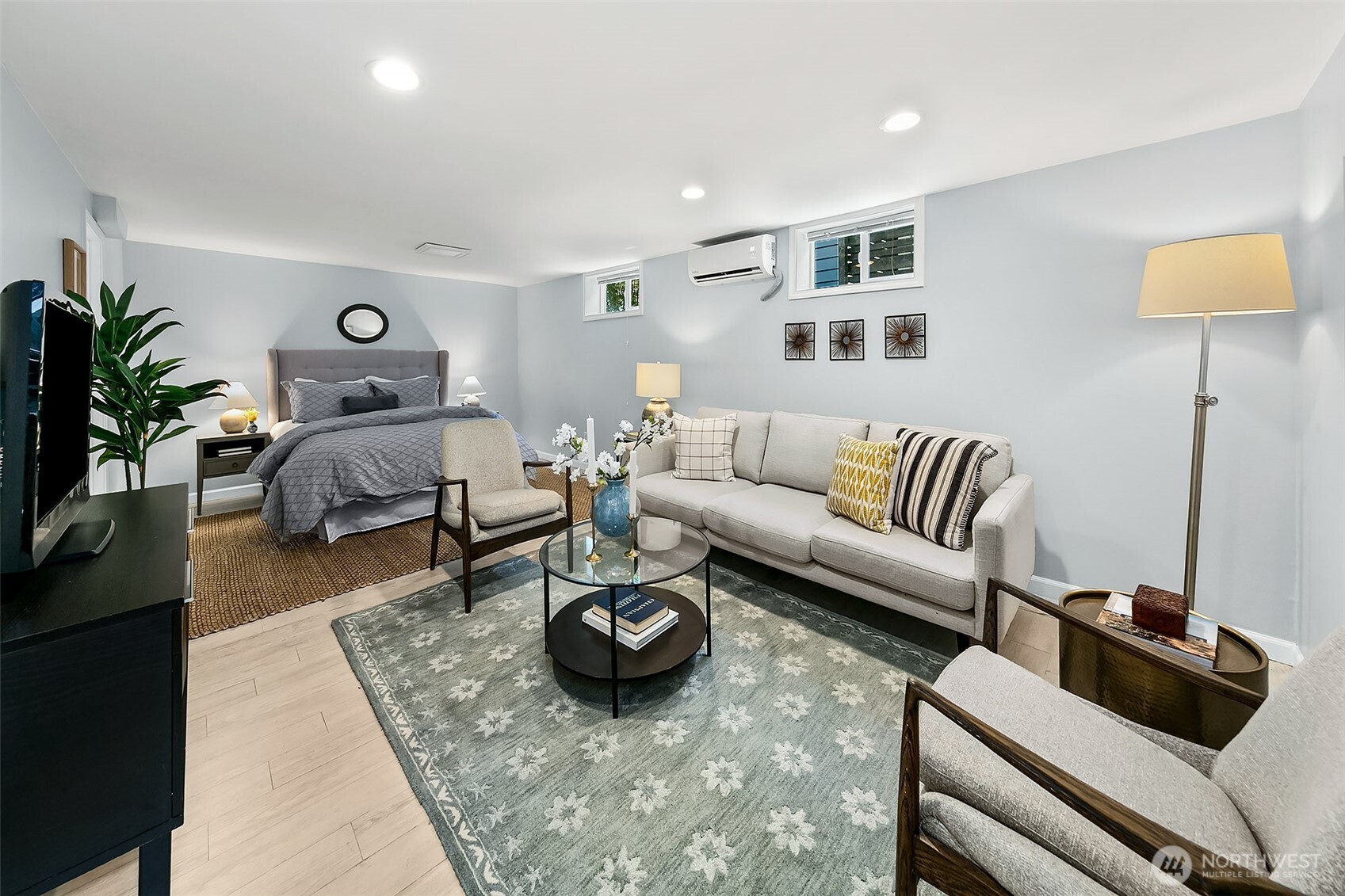954 19th Avenue E Seattle WA 98112