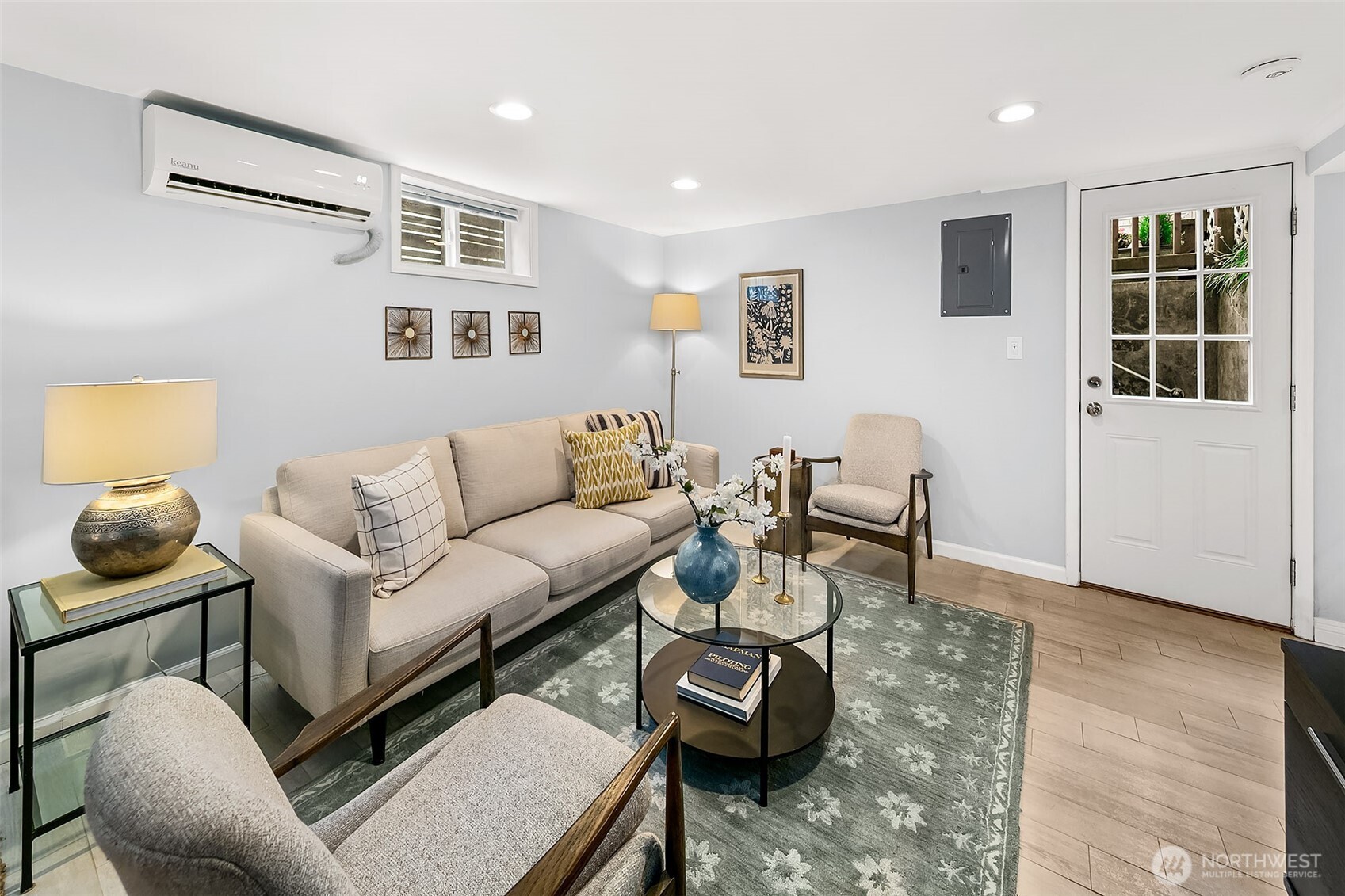 954 19th Avenue E Seattle WA 98112