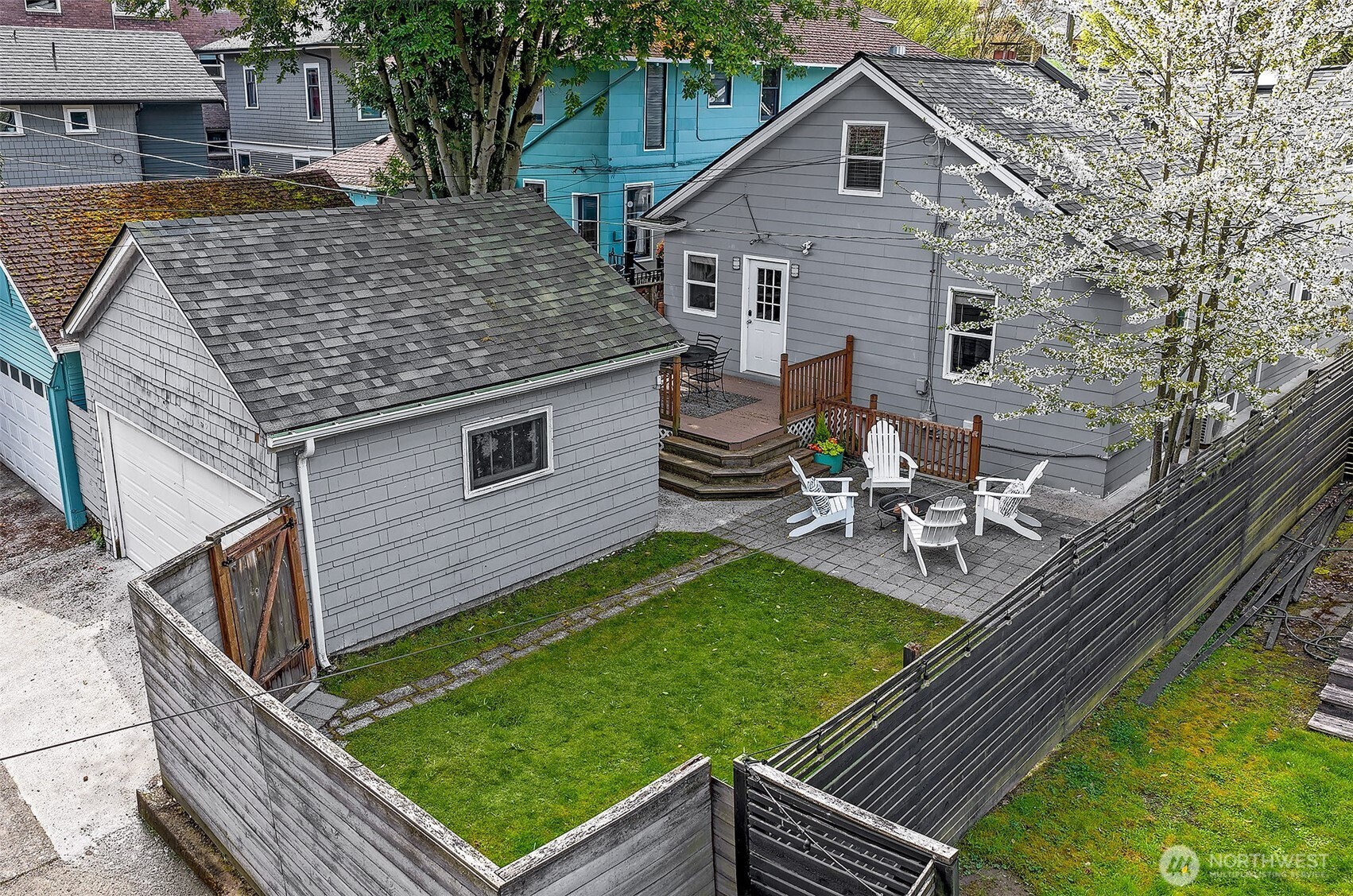 954 19th Avenue E Seattle WA 98112