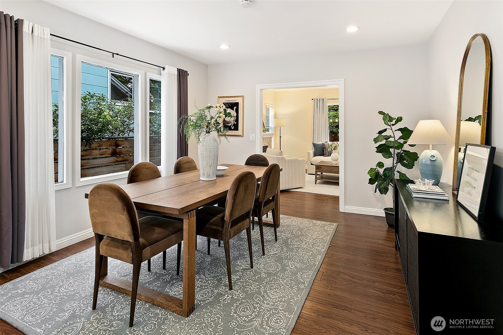 954 19th Avenue E Seattle WA 98112