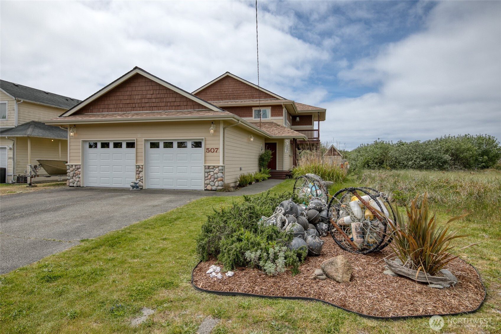507 Sand Dune Avenue SW Ocean Shores WA 98569