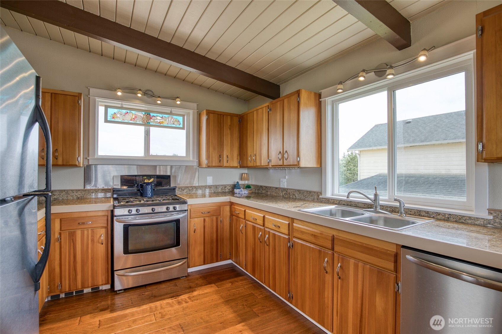507 Sand Dune Avenue SW Ocean Shores WA 98569