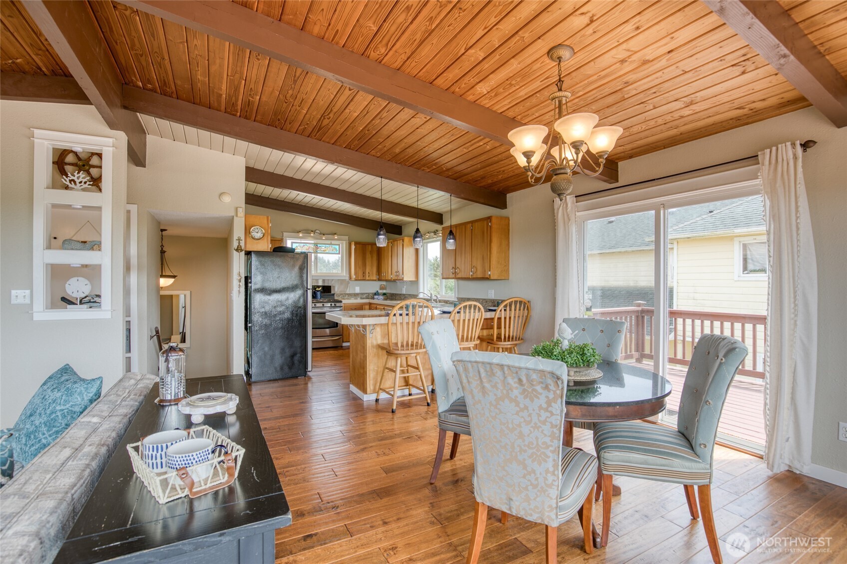 507 Sand Dune Avenue SW Ocean Shores WA 98569