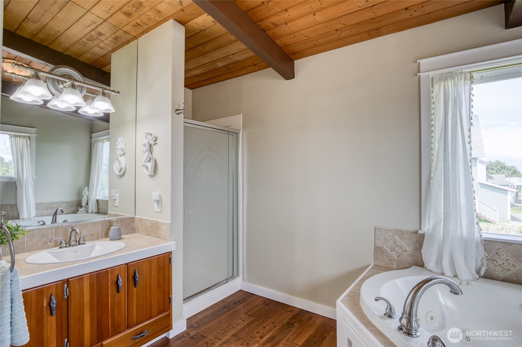 507 Sand Dune Avenue SW Ocean Shores WA 98569