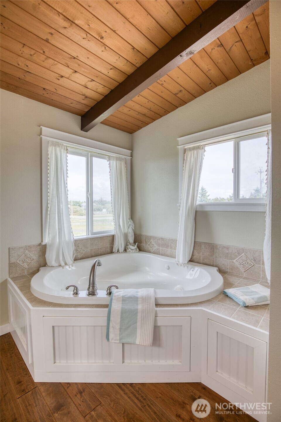 507 Sand Dune Avenue SW Ocean Shores WA 98569
