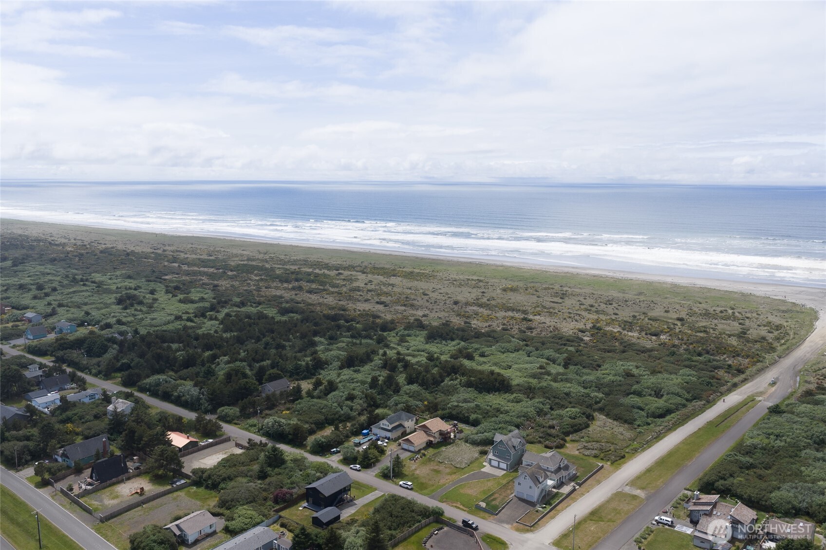 507 Sand Dune Avenue SW Ocean Shores WA 98569