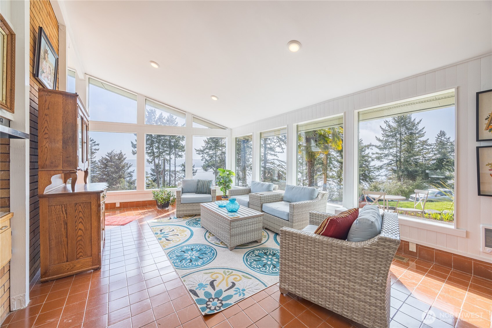 382 Discovery Way Sequim WA 98382
