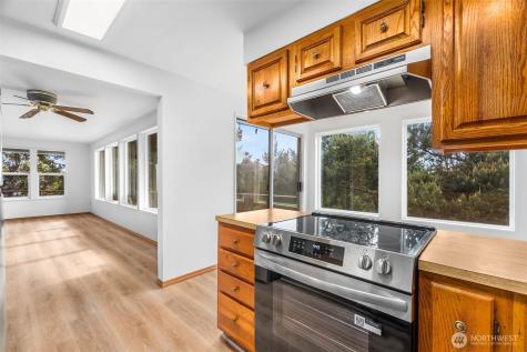 1123 S Aberdeen Street Westport WA 98595