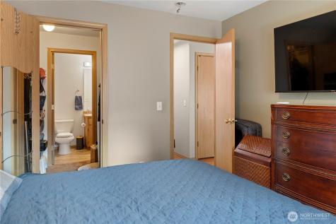 6352 24th Avenue SW Seattle WA 98106