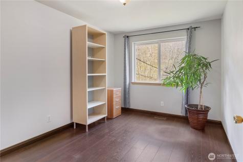 6352 24th Avenue SW Seattle WA 98106