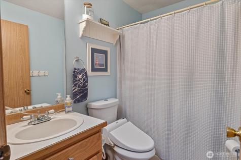 6352 24th Avenue SW Seattle WA 98106