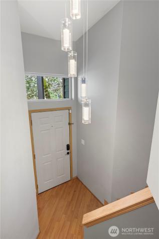 6352 24th Avenue SW Seattle WA 98106