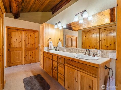 22525 Highway 20 Okanogan WA 98840